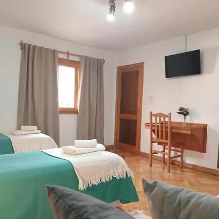 Hospedaje Amilcar Esquel Exteriér fotografie