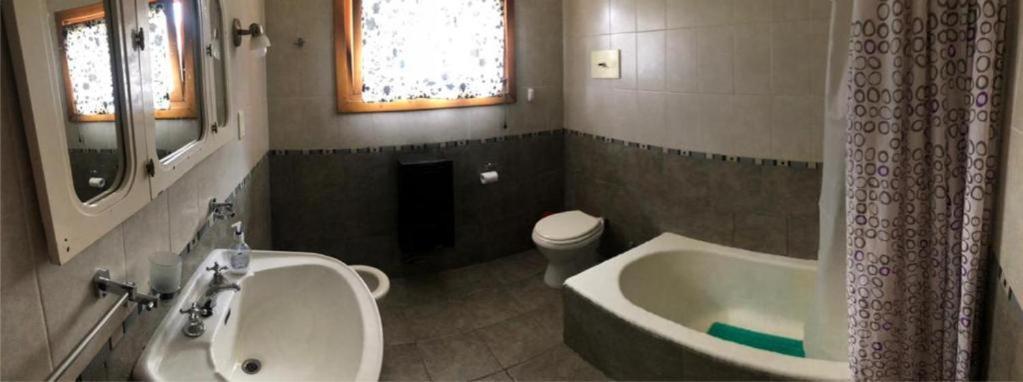 Hospedaje Amilcar Esquel Exteriér fotografie